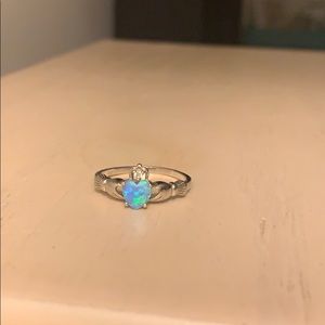 Vintage Claddagh Ring